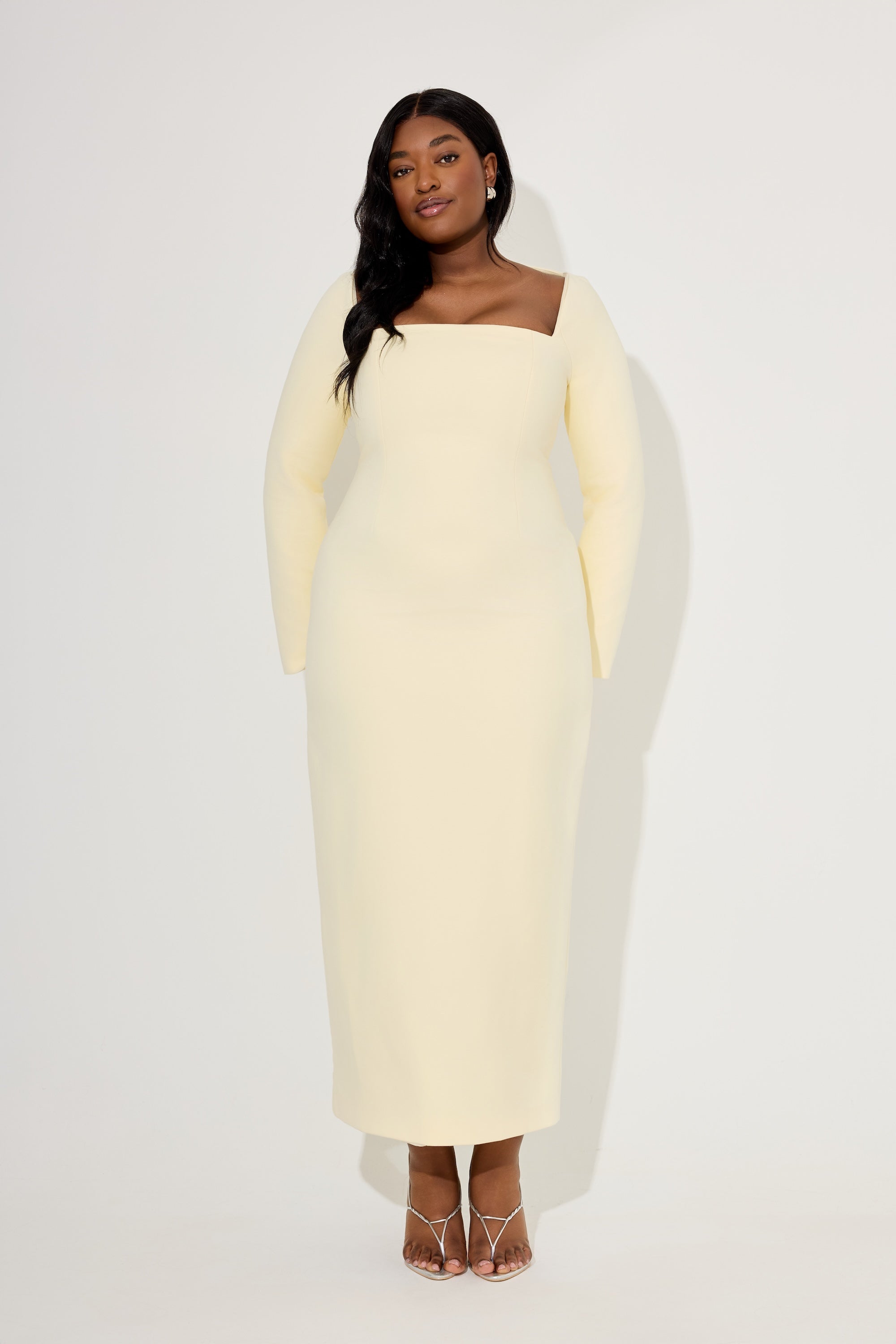 Framed Neckline Maxi Dress