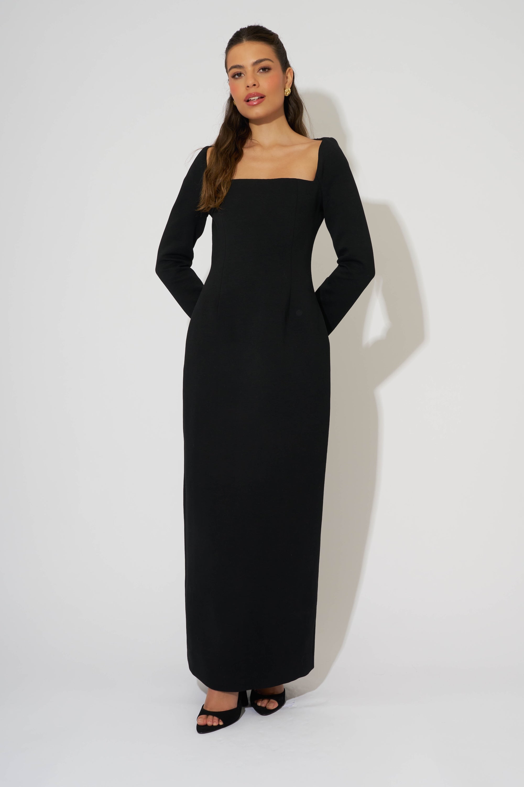 Framed Neckline Maxi Dress